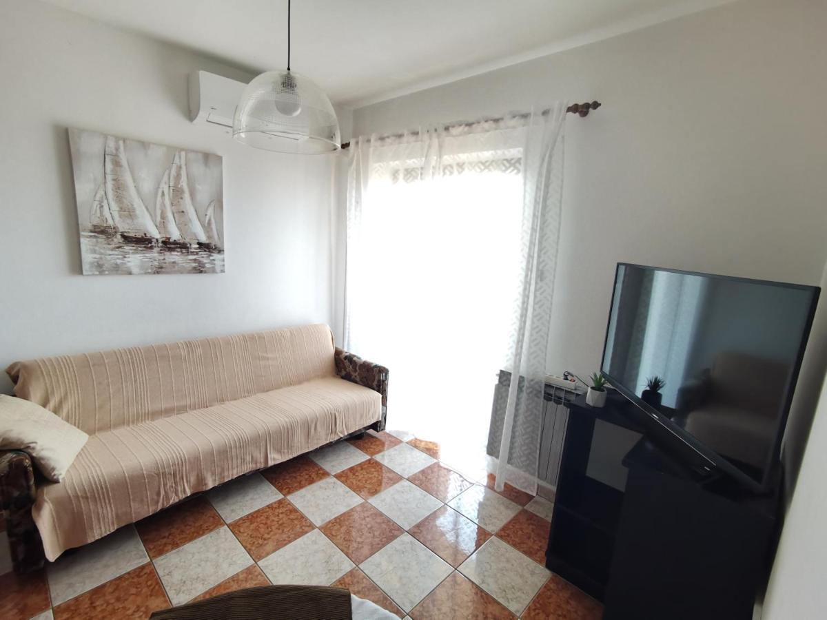 נובי ווינודולסקי Apartment Kamen מראה חיצוני תמונה